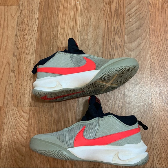 Nike Boys Team Hustle D 10 SE CZ4179-001 - Picture 8 of 8